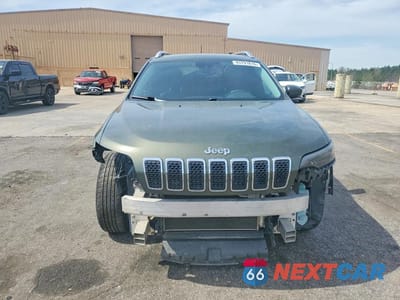 Piąte zdjęcie samochodu w środku: 2021 JEEP CHEROKEE LATITUDE VIN:1C4PJLCB7MD203475 - miniatura