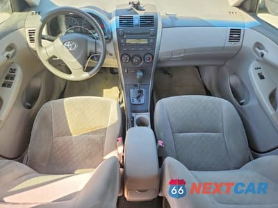 Zdjęcie 8 z 11 samochodu: 2009 TOYOTA COROLLA LE VIN:JTDBL40E89J023066 - miniatura