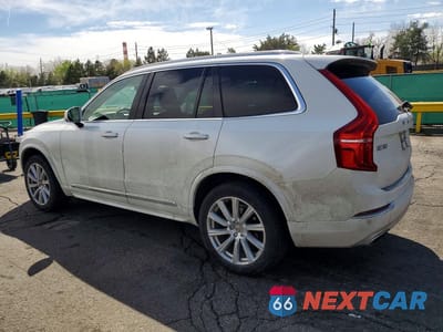 Drugie zdjęcie samochodu z przodu: 2016 VOLVO XC90 T6 VIN:YV4A22PL1G1079707 - miniatura