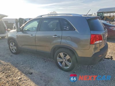 Drugie zdjęcie samochodu z przodu: 2013 KIA SORENTO EX VIN:5XYKUDA2XDG396085 - miniatura