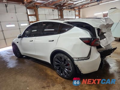 Drugie zdjęcie samochodu z przodu: 2022 TESLA MODEL Y VIN:7SAYGDEF9NF372094 - miniatura
