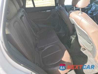 Zdjęcie 11 z 12 samochodu: 2018 BMW X1 XDRIVE28I VIN:WBXHT3C33J5K30284 - miniatura