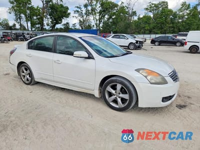 Czwarte zdjęcie samochodu z boku: 2007 NISSAN ALTIMA 3.5 SE VIN:1N4BL21E27N454694 - miniatura