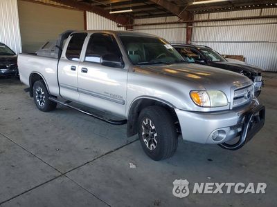 Czwarte zdjęcie samochodu z boku: 2003 TOYOTA TUNDRA SR5 VIN:5TBRN34153S427214 - miniatura