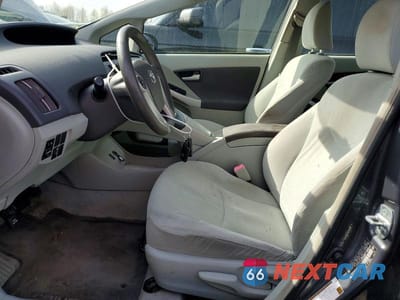 Zdjęcie 7 z 12 samochodu: 2010 TOYOTA PRIUS II VIN:JTDKN3DU4A5107565 - miniatura