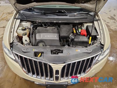 Zdjęcie 12 z 14 samochodu: 2015 LINCOLN MKX VIN:2LMDJ8JK0FBL31391 - miniatura