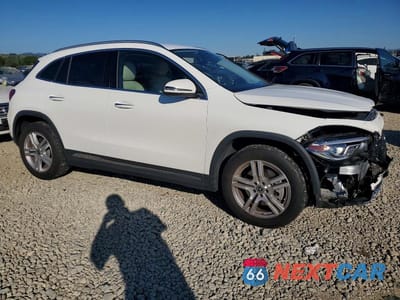 Czwarte zdjęcie samochodu z boku: 2022 MERCEDES-BENZ GLA 250 VIN:W1N4N4GB1NJ347560 - miniatura