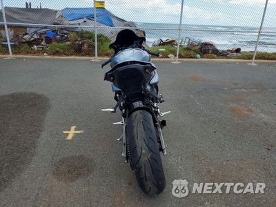 Czwarte zdjęcie samochodu z boku: 2025 BMW S 1000 RR VIN:WB10P2304S6L40669 - miniatura