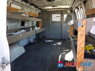 Zdjęcie 11 z 13 samochodu: 2017 GMC SAVANA 2500 CARGO UTILITY / SERVICE VAN VIN:1GTW7AFF7H1915442 - miniatura