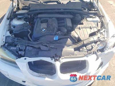 Zdjęcie 11 z 11 samochodu: 2011 BMW 328 I VIN:WBAPH7G5XBNM55829 - miniatura