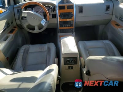 Zdjęcie 8 z 14 samochodu: 2007 CHRYSLER ASPEN LIMITED VIN:1A8HX58267F540194 - miniatura