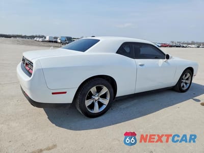 Trzecie zdjęcie samochodu z tyłu: 2015 DODGE CHALLENGER SXT VIN:2C3CDZAG3FH905794 - miniatura