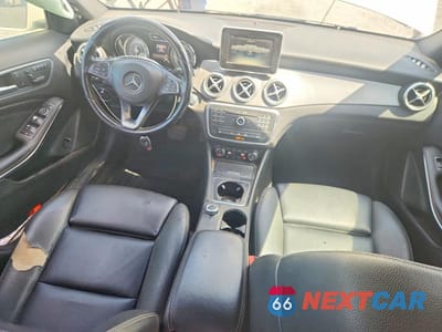 Zdjęcie 8 z 13 samochodu: 2016 MERCEDES-BENZ GLA 250 VIN:WDCTG4EB7GJ219191 - miniatura