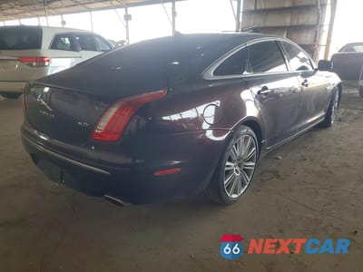 Trzecie zdjęcie samochodu z tyłu: 2013 JAGUAR XJL PORTFOLIO VIN:SAJWA2GB6DLV40422 - miniatura