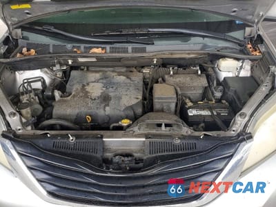 Zdjęcie 11 z 12 samochodu: 2012 TOYOTA SIENNA LE 8-PASSENGER VIN:5TDKK3DC4CS181520 - miniatura