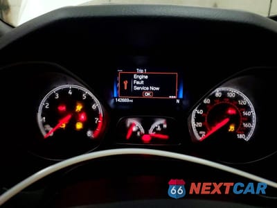 Zdjęcie 9 z 11 samochodu: 2017 FORD FOCUS ST VIN:1FADP3L99HL204479 - miniatura