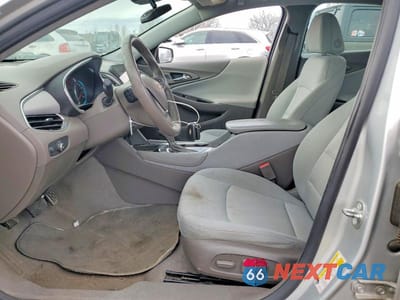 Zdjęcie 7 z 12 samochodu: 2017 CHEV MALIBU LT VIN:1G1ZE5ST4HF170456 - miniatura