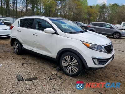 Czwarte zdjęcie samochodu z boku: 2016 KIA SPORTAGE EX VIN:KNDPC3AC3G7862629 - miniatura