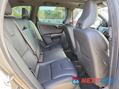 Zdjęcie 11 z 13 samochodu: 2016 VOLVO XC60 T5 PREMIER VIN:YV4612RK4G2840155 - miniatura