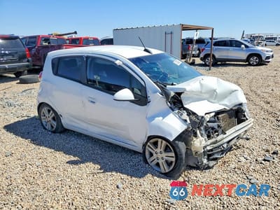 Czwarte zdjęcie samochodu z boku: 2015 CHEVROLET SPARK 1LT VIN:KL8CD6S96FC749224 - miniatura