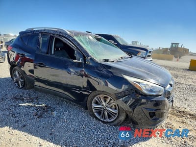 Czwarte zdjęcie samochodu z boku: 2014 HYUNDAI TUCSON THE WALKING DEAD EDITION VIN:KM8JUCAG9EU941500 - miniatura