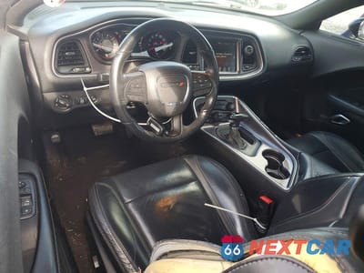 Zdjęcie 8 z 12 samochodu: 2016 DODGE CHALLENGER SXT VIN:2C3CDZAG8GH358796 - miniatura