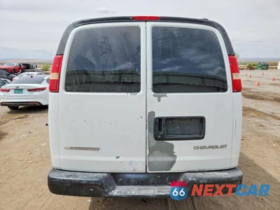 Zdjęcie 6 z 12 samochodu: 2004 CHEVROLET EXPRESS G1500 VIN:1GCFG15X641104607 - miniatura