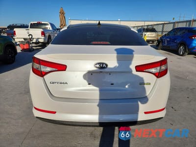 Zdjęcie 6 z 12 samochodu: 2012 KIA OPTIMA HYBRID LX VIN:KNAGM4AD5C5015464 - miniatura