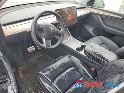 Zdjęcie 8 z 12 samochodu: 2023 TESLA MODEL Y VIN:7SAYGDEF7PF967979 - miniatura