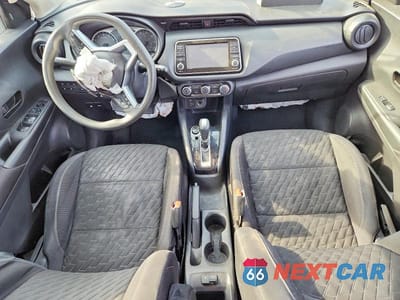 Zdjęcie 8 z 14 samochodu: 2021 NISSAN KICKS S VIN:3N1CP5BV0ML471933 - miniatura