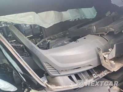 Zdjęcie 13 z 13 samochodu: 2022 CHEVROLET SUBURBAN VIN:1GNSCCKD3NR334910 - miniatura