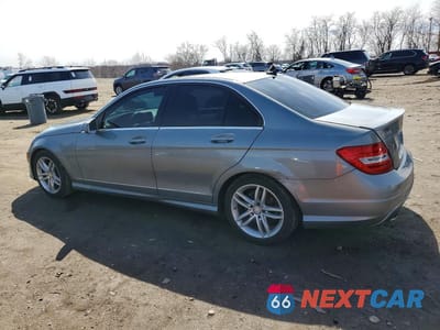 Drugie zdjęcie samochodu z przodu: 2014 MERCEDES-BENZ C 300 4MATIC VIN:WDDGF8AB5ER320192 - miniatura