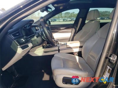 Zdjęcie 7 z 12 samochodu: 2014 BMW 750 LI VIN:WBAYE8C59ED135016 - miniatura