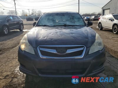 Piąte zdjęcie samochodu w środku: 2011 SUBARU LEGACY 2.5I VIN:4S3BMCA64B3259951 - miniatura