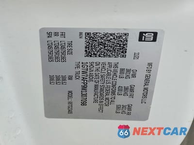 Zdjęcie 14 z 14 samochodu: 2021 GMC SAVANA 2500 CARGO UTILITY / SERVICE VAN VIN:1GTW7AFP9M1307098 - miniatura