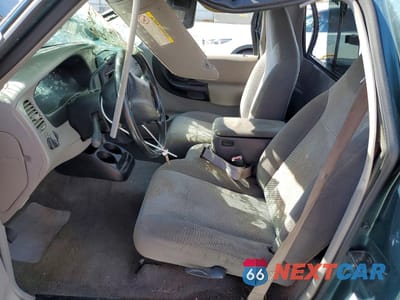 Zdjęcie 7 z 12 samochodu: 2000 MAZDA B2500 VIN:4F4YR12C8YTM05434 - miniatura