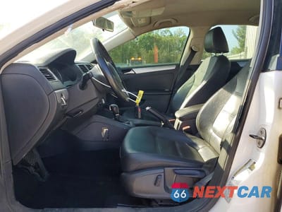Zdjęcie 7 z 12 samochodu: 2013 VOLKSWAGEN JETTA SE VIN:3VWDP7AJ9DM207337 - miniatura