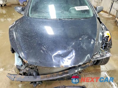 Zdjęcie 11 z 12 samochodu: 2013 HYUNDAI ELANTRA LIMITED VIN:KMHDH4AE6DU659223 - miniatura