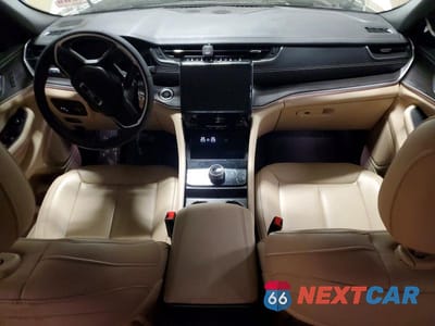 Zdjęcie 8 z 13 samochodu: 2024 JEEP GRAND CHEROKEE LIMITED VIN:1C4RJGBG5RC680884 - miniatura