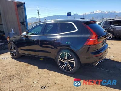 Drugie zdjęcie samochodu z przodu: 2019 VOLVO XC60 T6 R-DESIGN VIN:YV4A22RM4K1378784 - miniatura