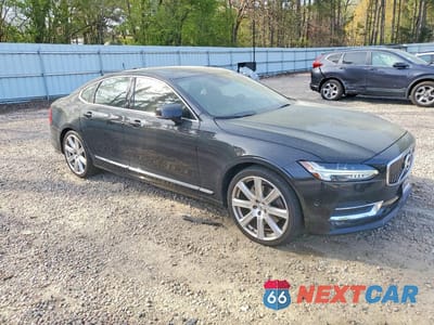 Czwarte zdjęcie samochodu z boku: 2017 VOLVO S90 T6 INSCRIPTION VIN:YV1A22ML5H1004883 - miniatura