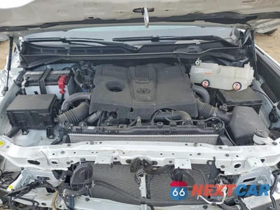 Zdjęcie 11 z 11 samochodu: 2025 TOYOTA TUNDRA PLATINUM VIN:5TFWA5EC4SX042401 - miniatura