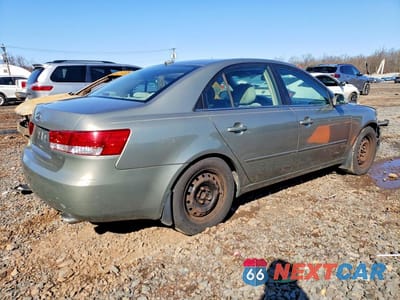 Trzecie zdjęcie samochodu z tyłu: 2008 HYUNDAI SONATA GLS V6 VIN:5NPET46F38H334005 - miniatura