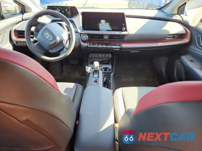 Zdjęcie 8 z 13 samochodu: 2024 TOYOTA PRIUS PRIME XSE VIN:JTDACACU9R3024373 - miniatura
