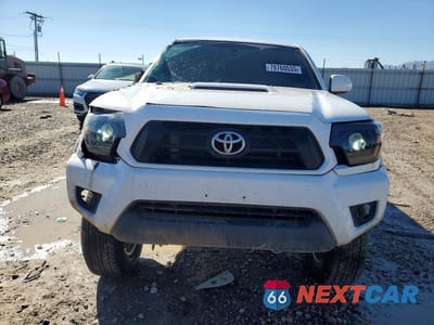 Piąte zdjęcie samochodu w środku: 2013 TOYOTA TACOMA V6 VIN:3TMMU4FN4DM059667 - miniatura