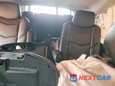 Zdjęcie 10 z 12 samochodu: 2019 CADILLAC ESCALADE ESV LUXURY VIN:1GYS4HKJ7KR139343 - miniatura