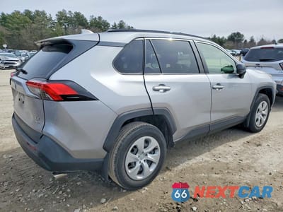Trzecie zdjęcie samochodu z tyłu: 2019 TOYOTA RAV4 LE VIN:JTMF1RFV4KD502178 - miniatura