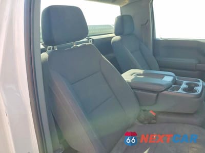 Zdjęcie 10 z 12 samochodu: 2021 CHEVROLET SILVERADO C1500 VIN:3GCNWAEFXMG464681 - miniatura