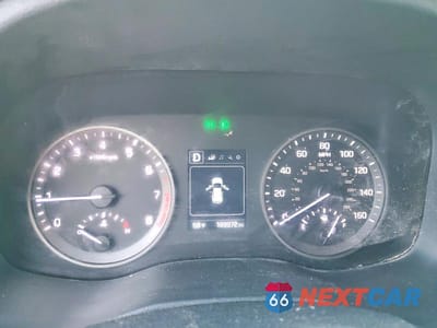 Zdjęcie 9 z 13 samochodu: 2017 HYUNDAI TUCSON SE VIN:KM8J33A48HU293578 - miniatura