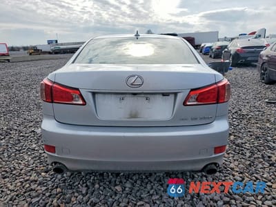 Zdjęcie 6 z 11 samochodu: 2011 LEXUS IS 350 BASE VIN:JTHCE5C2XB5001430 - miniatura